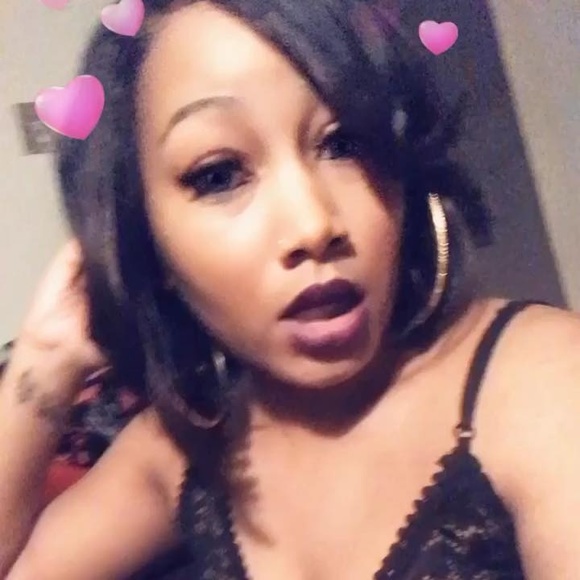 Meet your Posher, Crystal - Picture 1 of 1